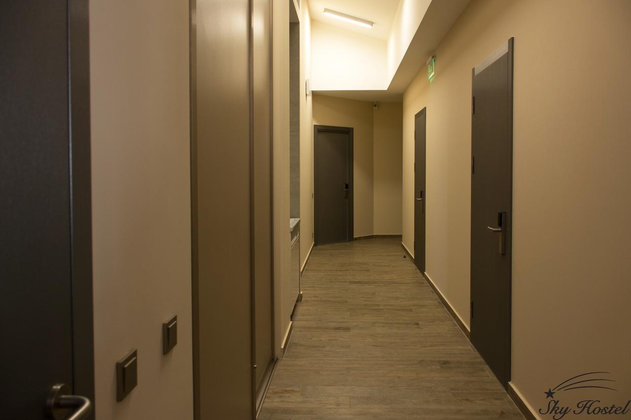 Sky Hostel Kiew Exterior foto