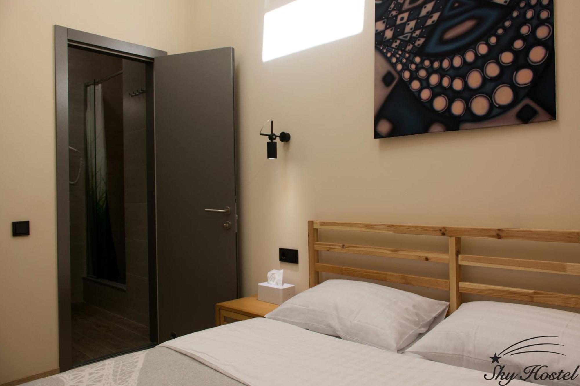Sky Hostel Kiew Exterior foto